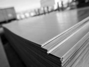 Лист 130 мм, Ст.20. Размер 1500х5000 мм