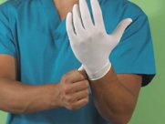 Одноразовые медицинские перчатки: латексные, виниловые, нитриловые.