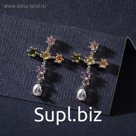 Серьги со стразами "Крестики" с подвеской, цветной в серебре