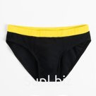 Плавки купальные для мальчика MINAKU, рост 146-152 см, чёрные/жёлтые