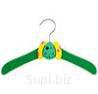 Вешалка детская деревянная KW-2, зеленая, "Собачка"