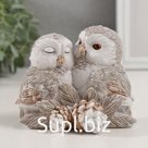 Сувенир полистоун "Нежные совушки с букетом шишек" 11,5х9,5х9 см