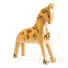 Лошадка «паломино» с рыжими цветами