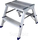 Стремянка алюминиевая двухсторонняя c широкой верхней ступенью Алюмет 2 ступени арт. ADK 6202